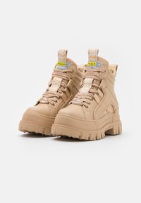 Buffalo ASPHA MID - Botas de tornozelo com plataforma - beige