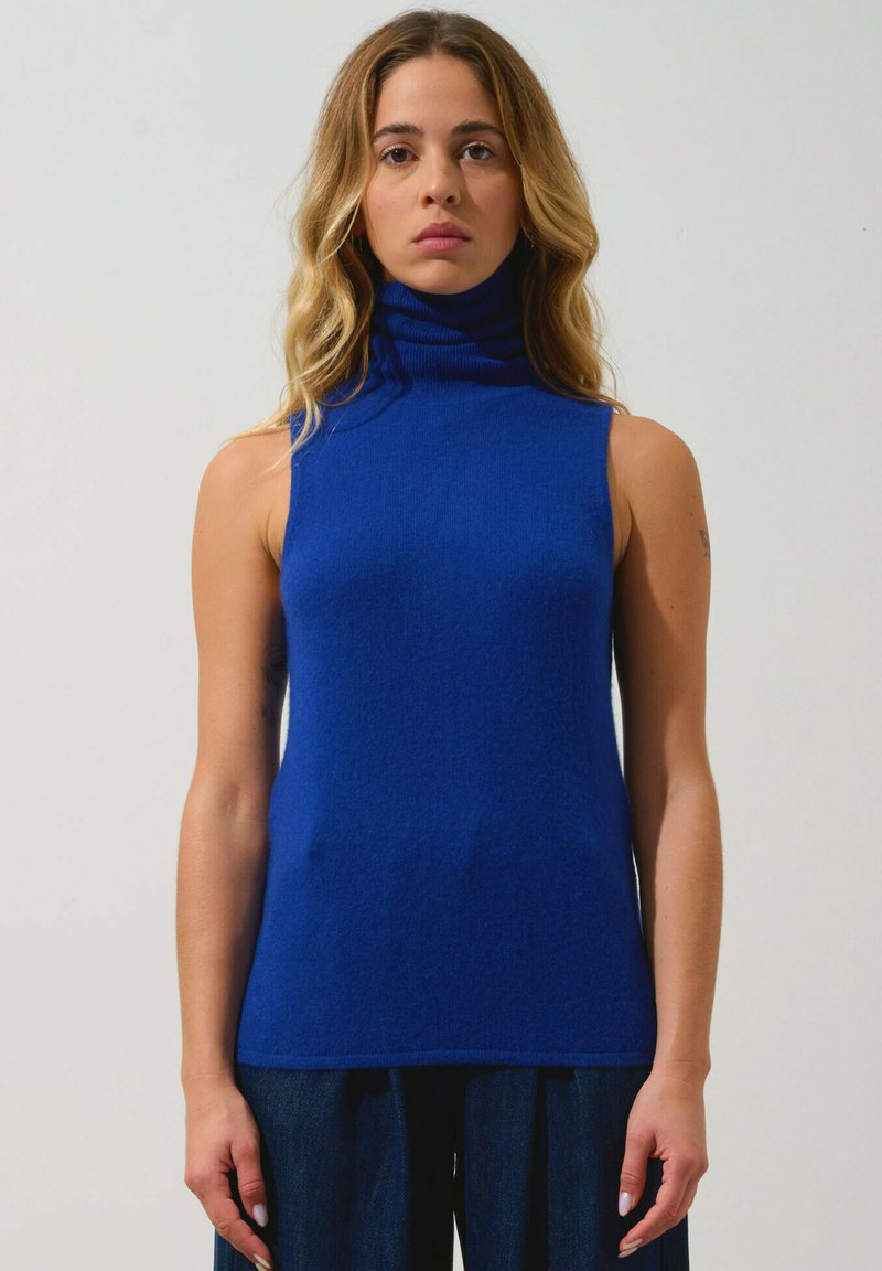 Authentic Cashmere COL ROULÉ SANS MANCHES - Top - overseas