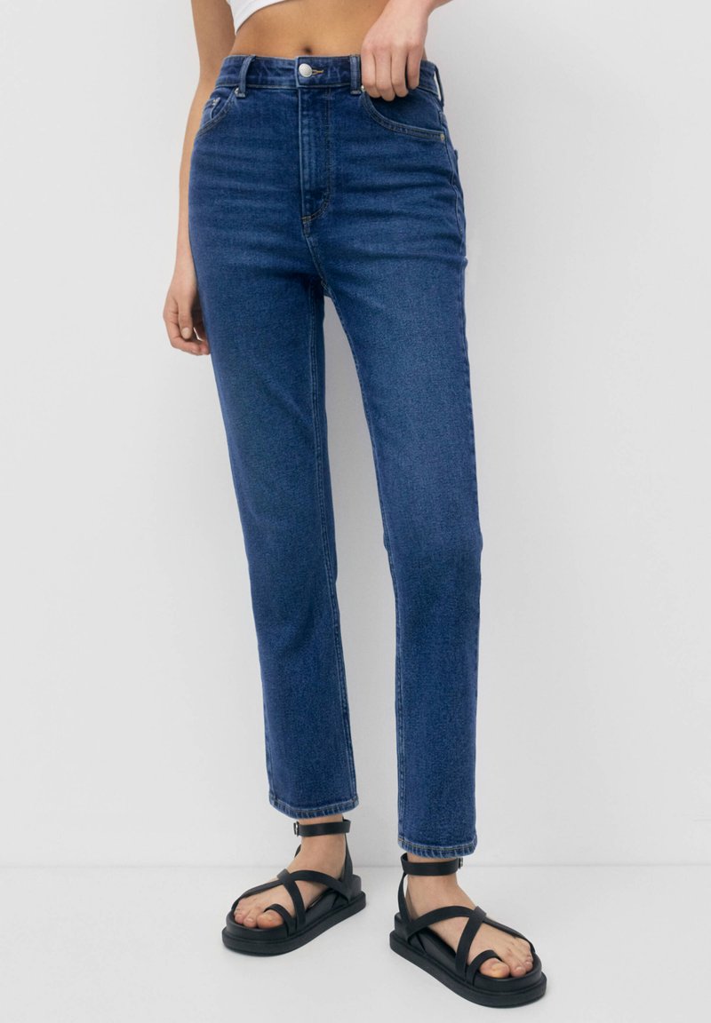 PULL&BEAR HIGH WAIST MOM Jeans Slim Fit dark blue/dunkelblau