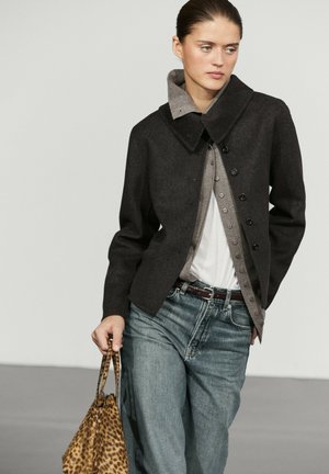 Massimo Dutti, STAND-UP COLLAR SHORT JACKET - Let jakke / Sommerjakker - dark grey