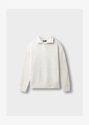 Világosszürke kötött pulóver fél cipzárral, álló gallérral, bordázott mandzsettákkal és aljjal. Texturált dizájn, hosszú ujjakkal és kényelmes szabással.