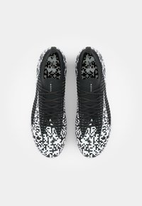 Under Armour SHADOW ELITE 3 FG - Scarpe da calcio per terreni duri - black/white