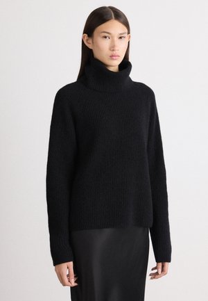 FALODINA - Svetrík - black