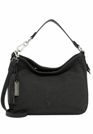 Bolso de hombro de cuero negro con herrajes plateados, correa desmontable, detalle de borla y logo en relieve sutil en la parte frontal.