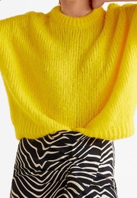 Mango Pullover - yellow