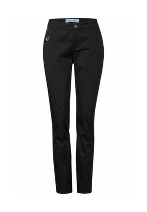 Czarne spodnie o dopasowanym kroju, wykonane z elastycznej tkaniny. Posiadają zapięcie na guzik, kieszenie z przodu oraz kieszeń zapinaną na zamek z boku.