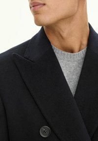 Oscar Jacobson Pitkä takki - navy