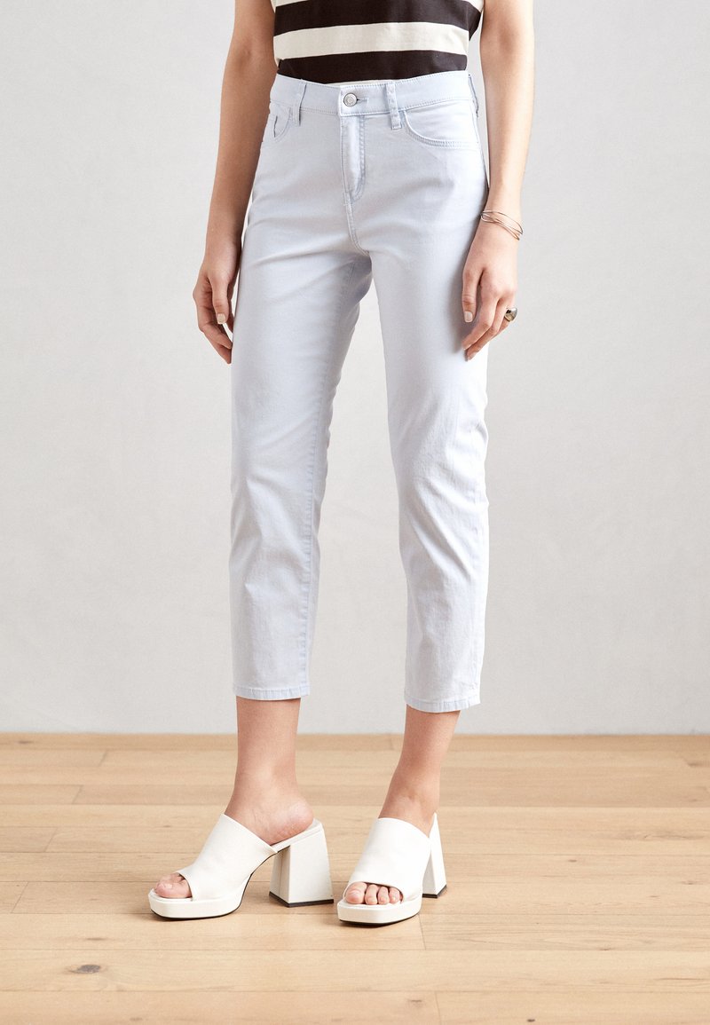 Ball-Pocket Capri (blue)