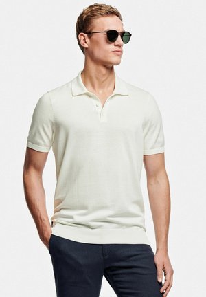 MR MARVIS, THE KNITTED TEE - Polo - coconuts