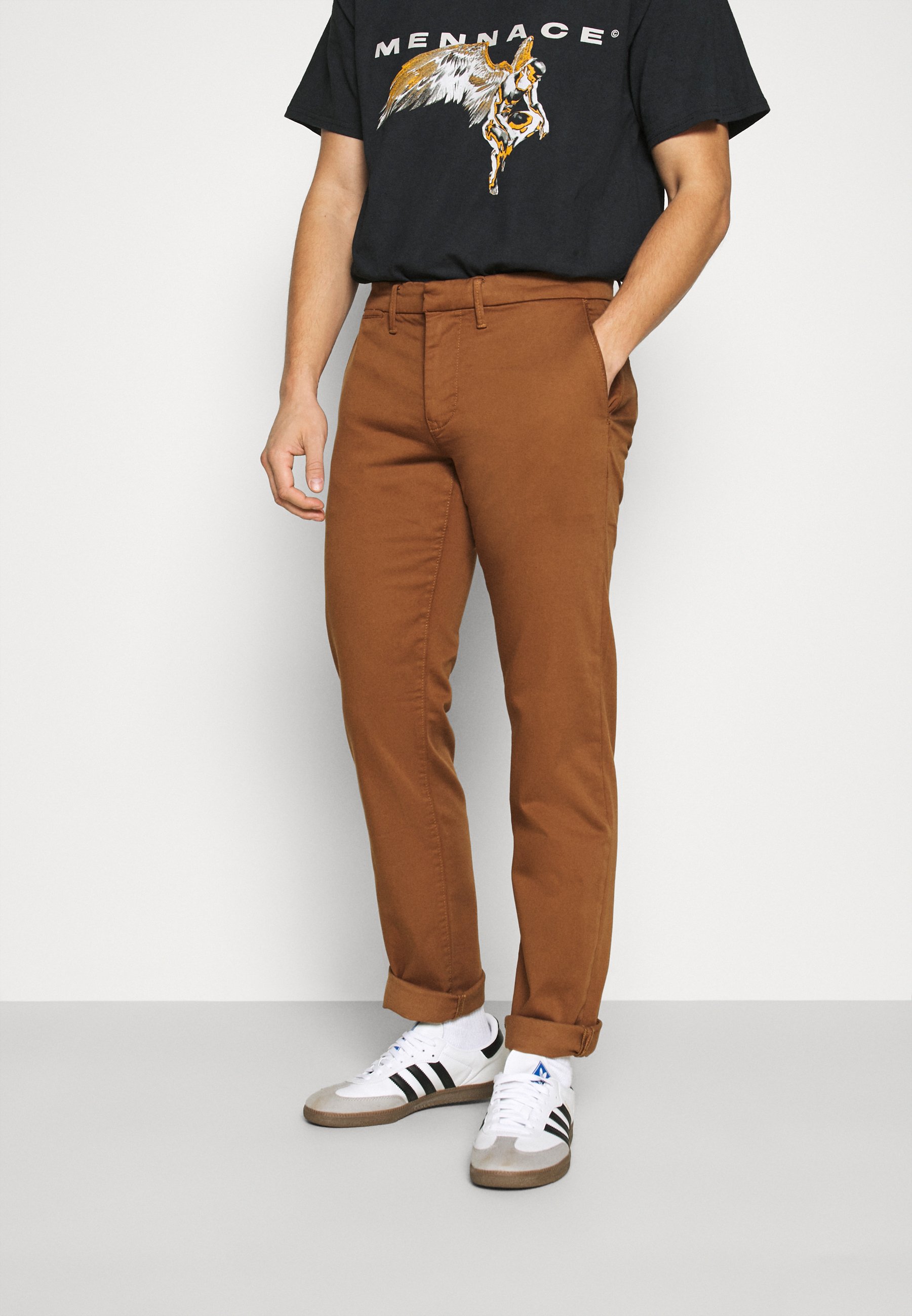 pepe jeans james chino