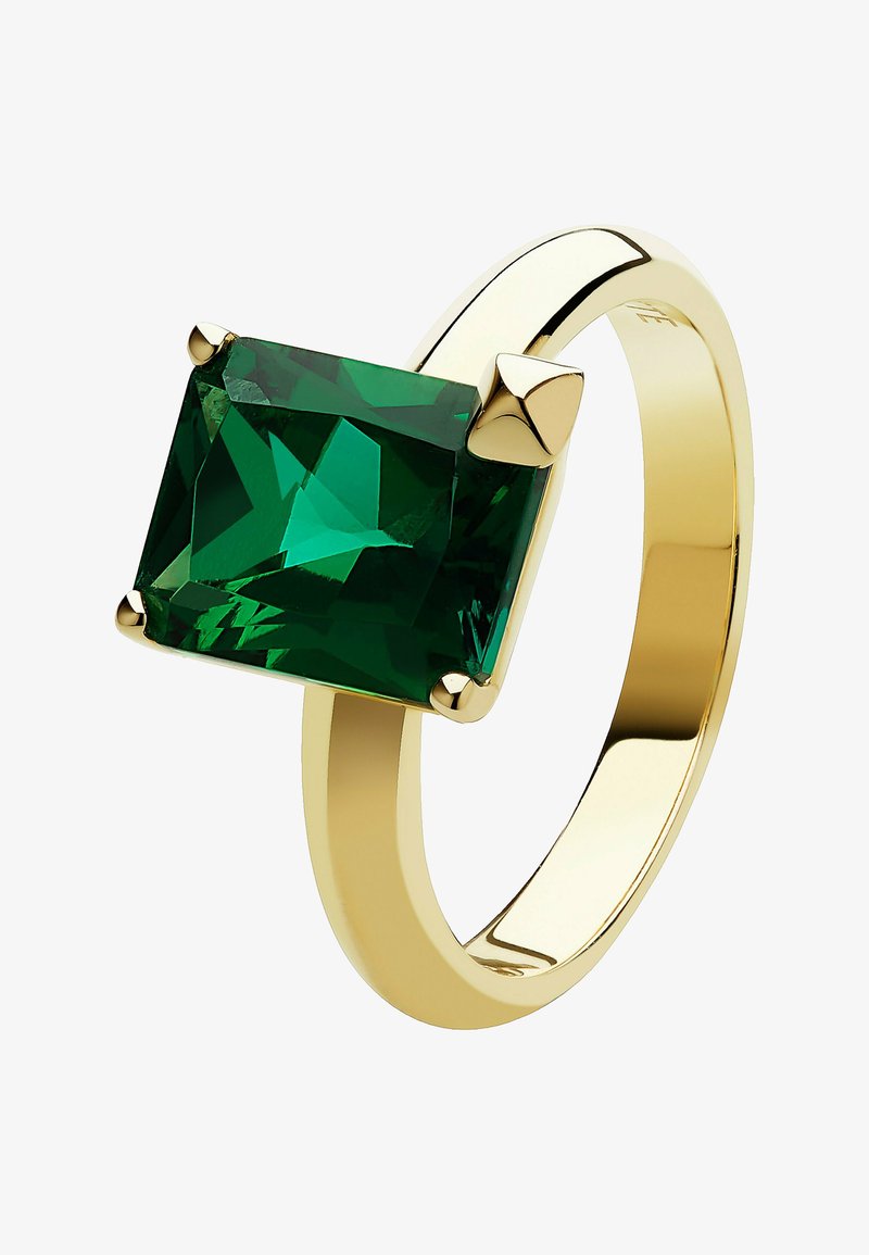 Gouden ring met een grote rechthoekige groene edelsteen, vastgezet met vier gouden klauwen. Gladde band met een gepolijste afwerking.