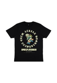 Černé bavlněné tričko s grafickým designem lebky v astronautské helmě, obklopené textem a ilustrovanými prvky skateboardingu.
