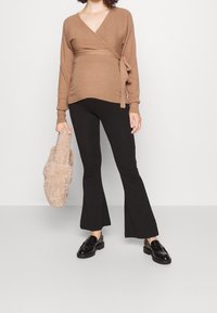 Anna Field MAMA Neule - camel