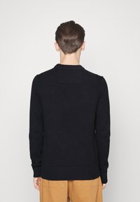 BOSS Stickad tröja - dark blue