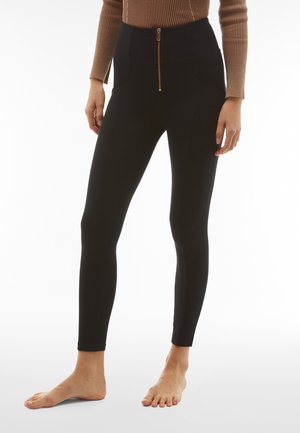 WR.UP® CLASSIC PUSH-UP - Pantalones - nero