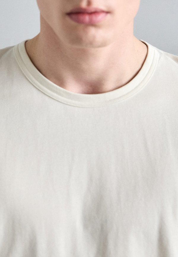 OLAF - Basic T-shirt - birch bark3