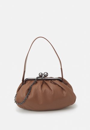 CUBICO - Pochette - cuoio