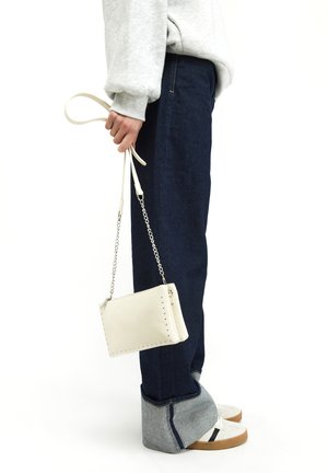 WASY MONEY POCKET - Schoudertas - beige