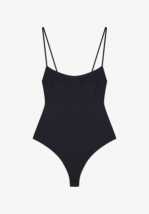 Czarny jednoczęściowy strój kąpielowy z cienkimi regulowanymi ramiączkami, gładką matową fakturą, wycięciem na plecach oraz wysokim krojem nogawek. Posiada zapięcie na napy na dole.