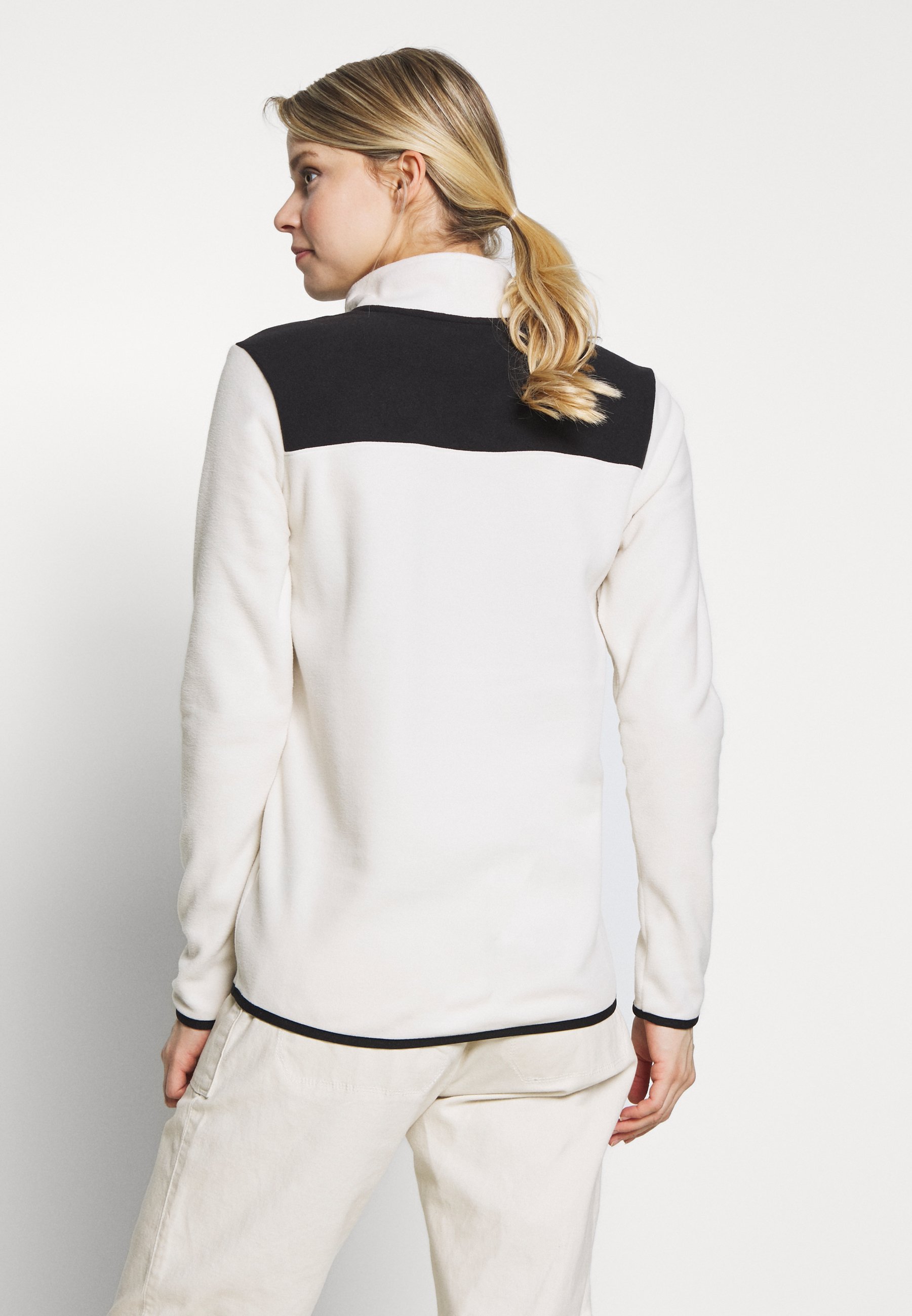 the north face white jumper