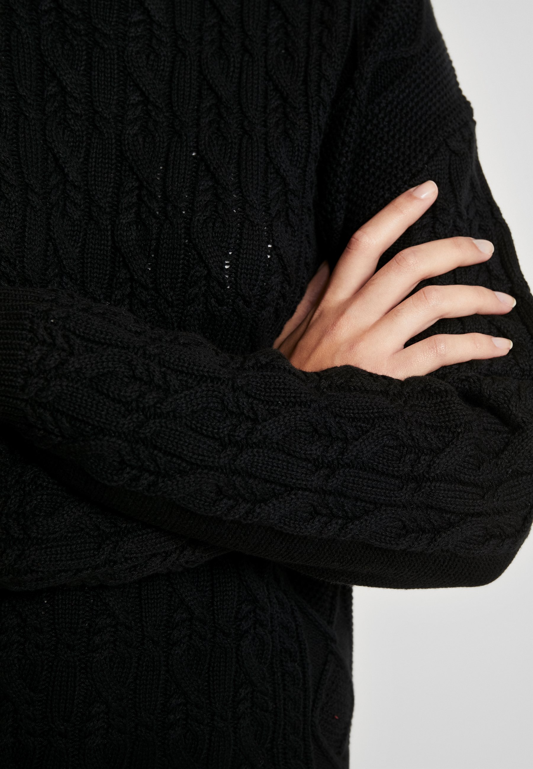 GAP CABLE CREW Strikkegenser true black Zalando.no GAP CABLE NECK - Strikkegenser - true black