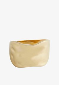 Unselected, gold tone