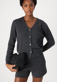 pure cashmere Kratke hlače - graphite