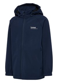 Marinblå softshell-jacka med dragkedja, elastiska muddar och huva; har en logotyp på bröstet och sidofickor.