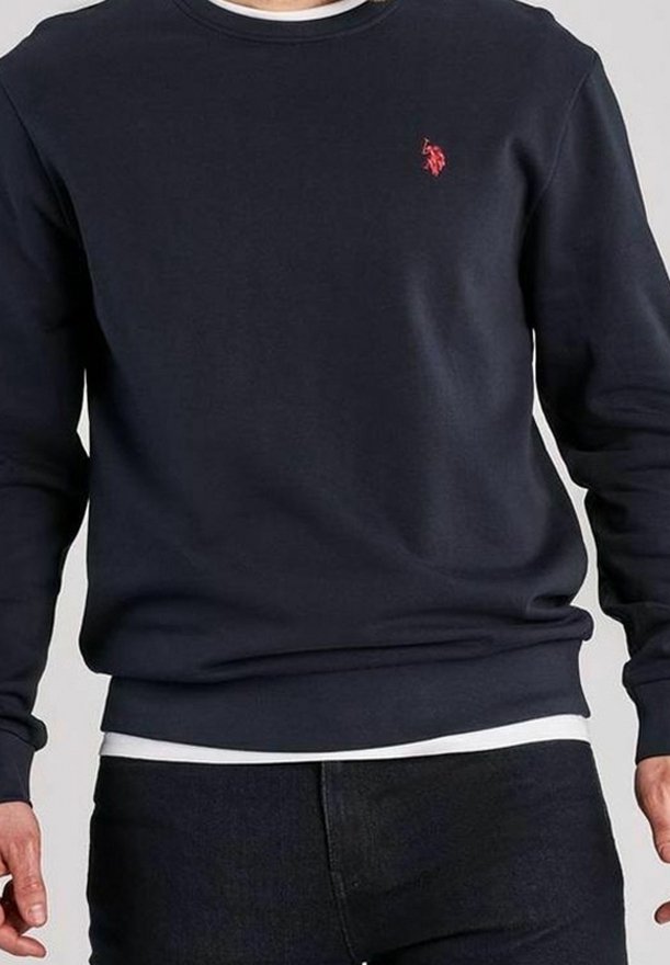 Mörkblå sweatshirt med långa ärmar, rund hals, ribbad mudd och nederkant, med en liten röd logotyp på vänster bröst. Slät textur.