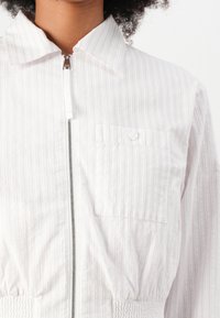 BOSS BOMBERA - Καλοκαιρινό μπουφάν - light/pastel pink