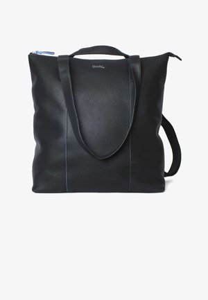 Schwarze Leder-Tote mit zwei Obergriffen und einem Schultergurt, versehen mit blauen Steppnähten und einem Reißverschluss.