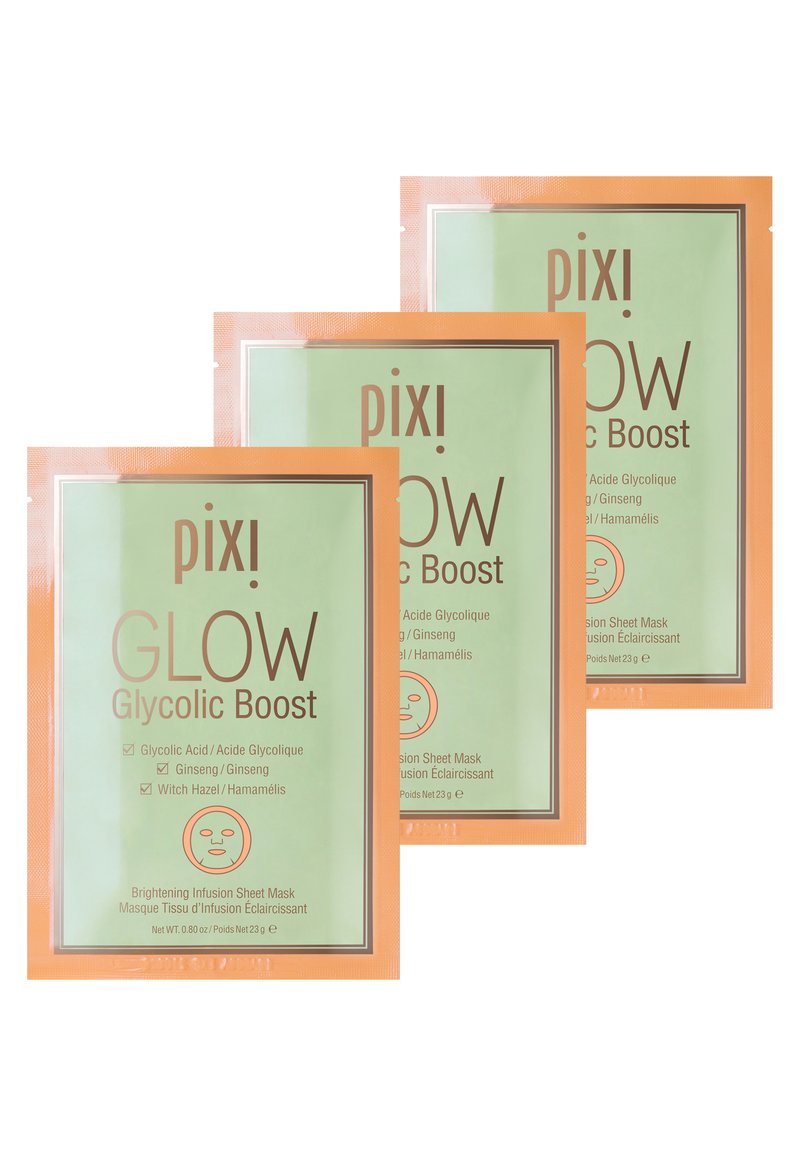 Trois sachets triangulaires de Pixi GLOW Glycolic Boost. Chacun présente un devant vert avec des accents oranges, indiquant les ingrédients et les avantages.