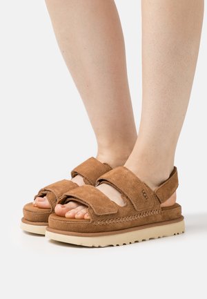 GOLDENSTAR - Platform sandals - chestnut