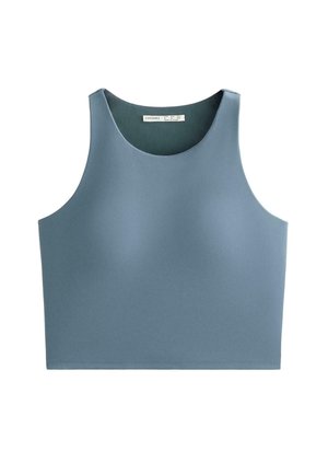 Világoskék, kivágott top, sima, rugalmas anyagból készült. Kerek nyakkivágással és széles karöltőkkel, gondosan befejezve.