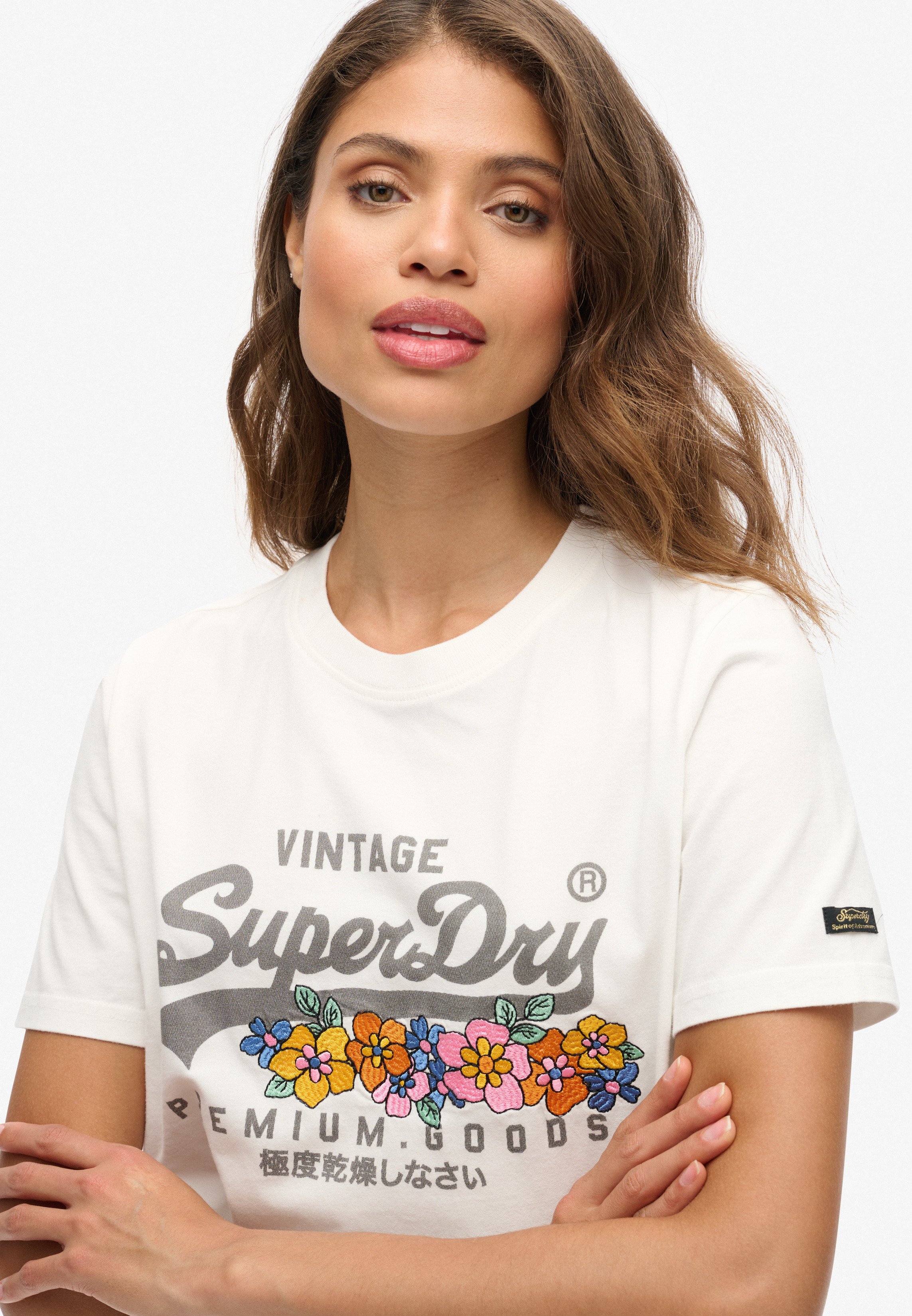 Superdry T-Shirt Sportswear Logo Relaxed Tee - Bianco Brillante, Taglia 42 Donna