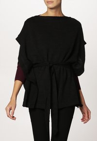 Anna Field Poncho - black