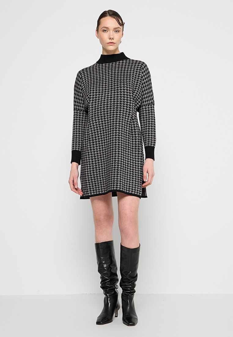 Apart Gebreide jurk zwart