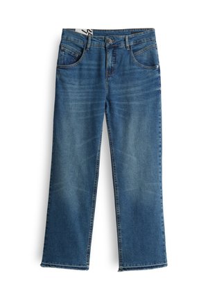 Blaue Denim-Jeans mit geradem Schnitt, fünf Taschen und kontrastierendem Stitching. Der Stoff zeigt ein verblasstes Muster und einen Metallknopfverschluss.