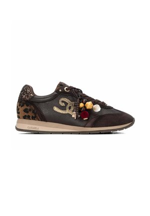 Carmela, ZAPATILLA DE MUJER PLANO - Zapatillas - marron