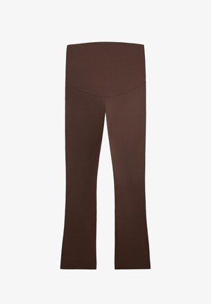 Rjave nosečniške hlače z visokim, raztegljivim pasom in ravnimi hlačnicami, zasnovane za udobje in podporo med nosečnostjo.