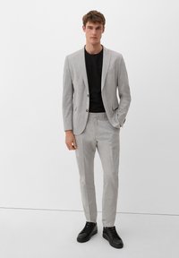 s.Oliver AUS MIX - Anzughose - taubengrau