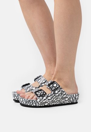 Armani Exchange Mules - opt white/black