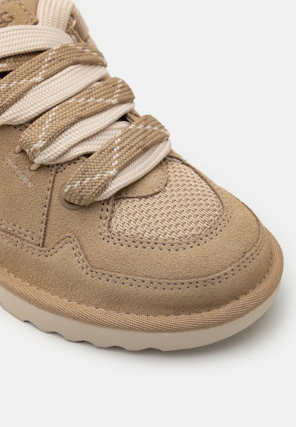 LOWMEL UNISEX - Trainers - sand2