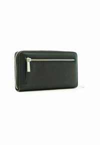 Portafoglio in pelle nera con superficie texture, forma rettangolare, chiusura con zip argentata e tasca frontale. Design compatto e elegante.
