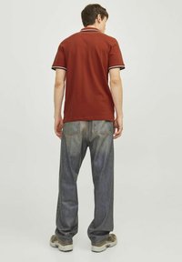 Jack & Jones PAULOS SS NOOS - Poloshirt - red ochre