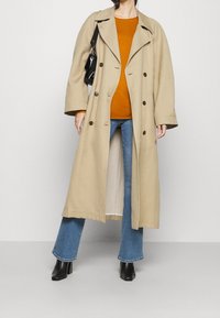 Vero Moda Langarmshirt - mustard yellow