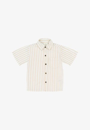 Camisa de botones de manga corta en crema con rayas marrón claro, que presenta un bolsillo en el pecho y cierres de botones marrones. Fabricada con un tejido ligero.
