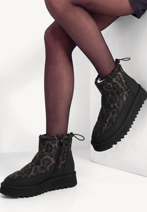 Tamaris, Bottes de neige - black