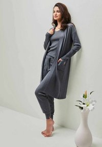 YOU LOOK PERFECT MERINO WOOL LOUNGEWEAR SET 3 PIECES - Nachtwäsche Set - anthrazit