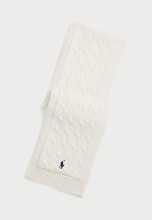 Cachecol branco de malha com padrão em diamante texturizado, extremidades caneladas e pequeno logotipo bordado em azul escuro. Tecido macio e quente. Comprimento longo.